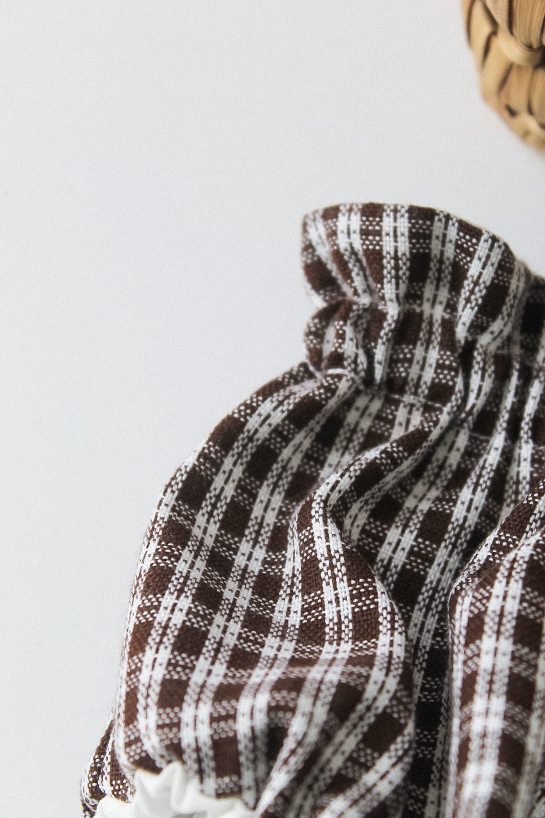 Tapa Fraldas Xadrez Castanho