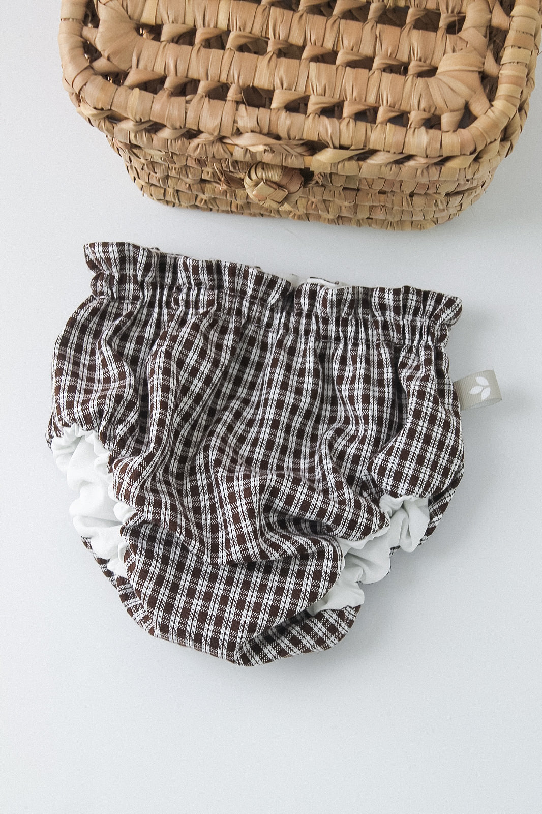 Tapa Fraldas Xadrez Castanho