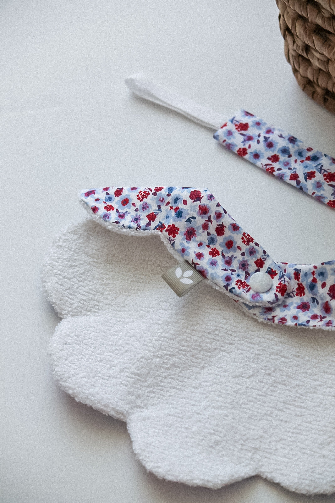 Babete Impermeável Mirtilo