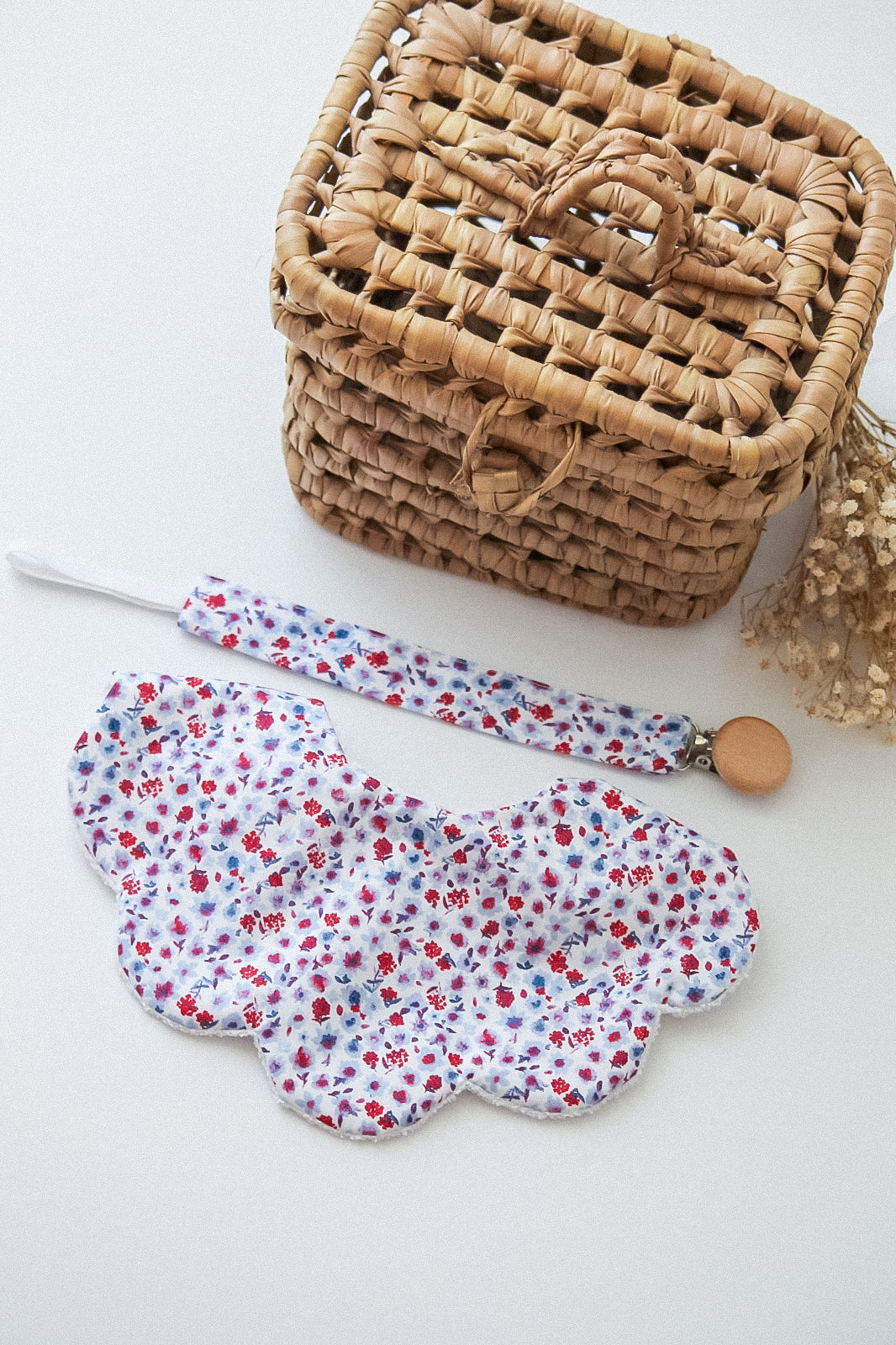 Babete Impermeável Mirtilo